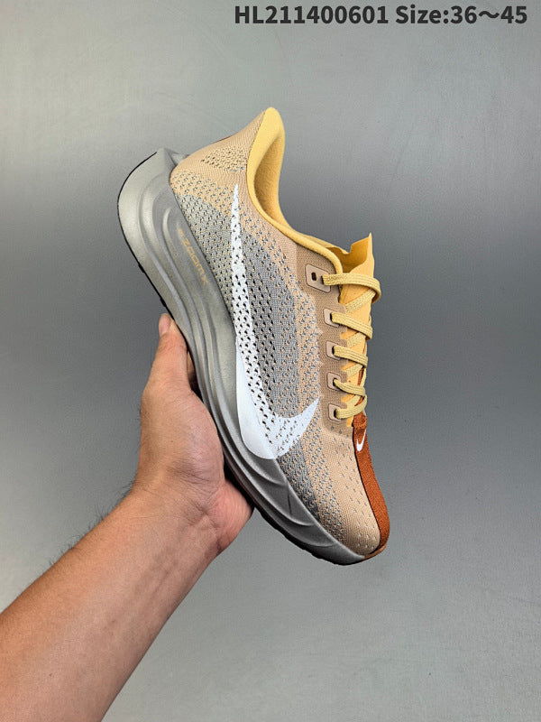 Zoom Pegasus Turbo 35