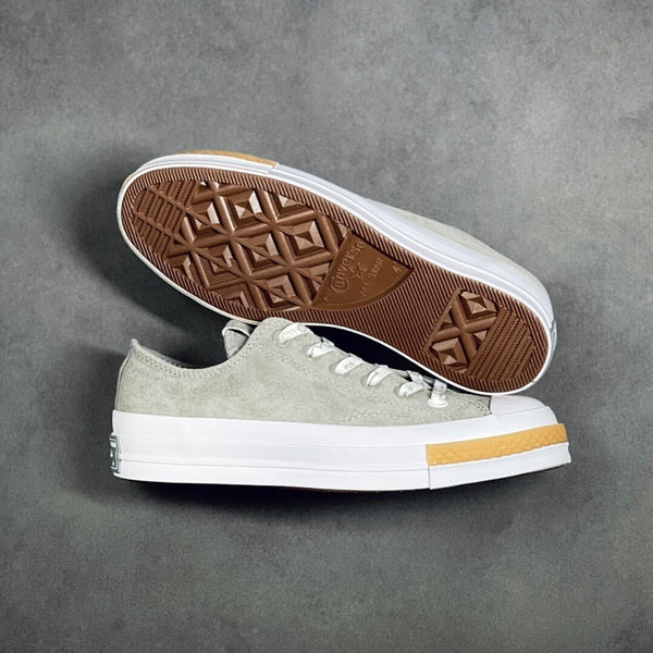 -CLOT Collaboration Chuck 70 HI “White” Chuck 70 OX “Paloma” Collaboration