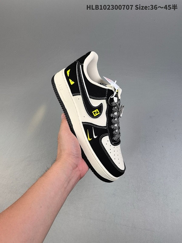 AIR FORCE 1‘07 LV8 Low XL1979-102