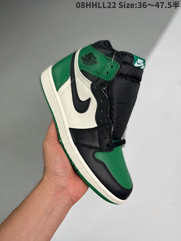 Air Jordan 1 Retro High OG “Pine Green” High 36-47.5 555088-302