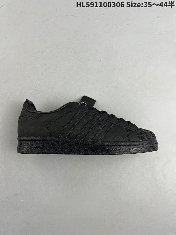 Superstar Classic Skate Shoes #GW5921