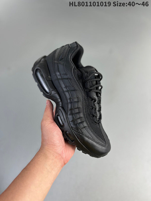 Triple Black 95 M*X 95 XW-1595-13