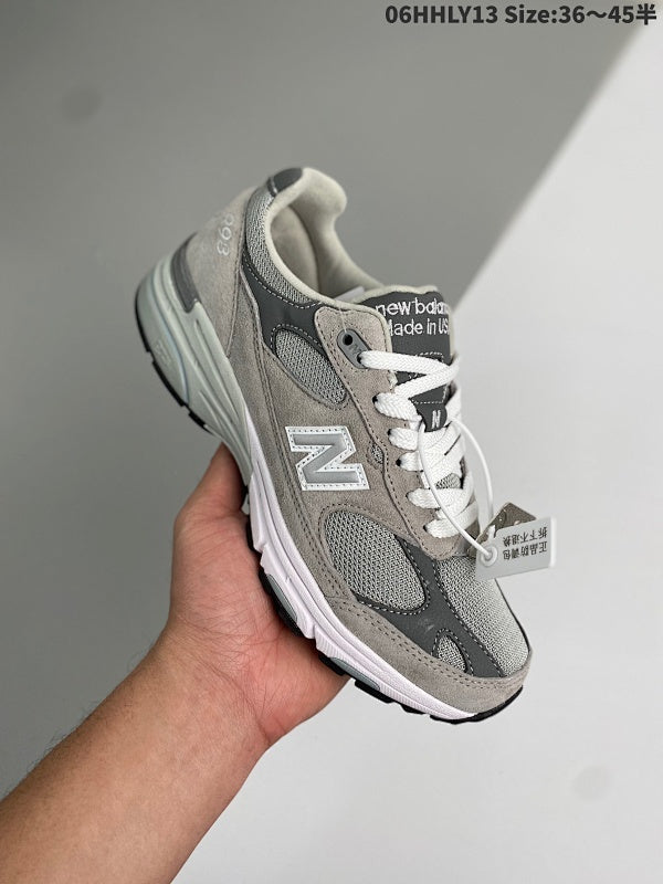 993