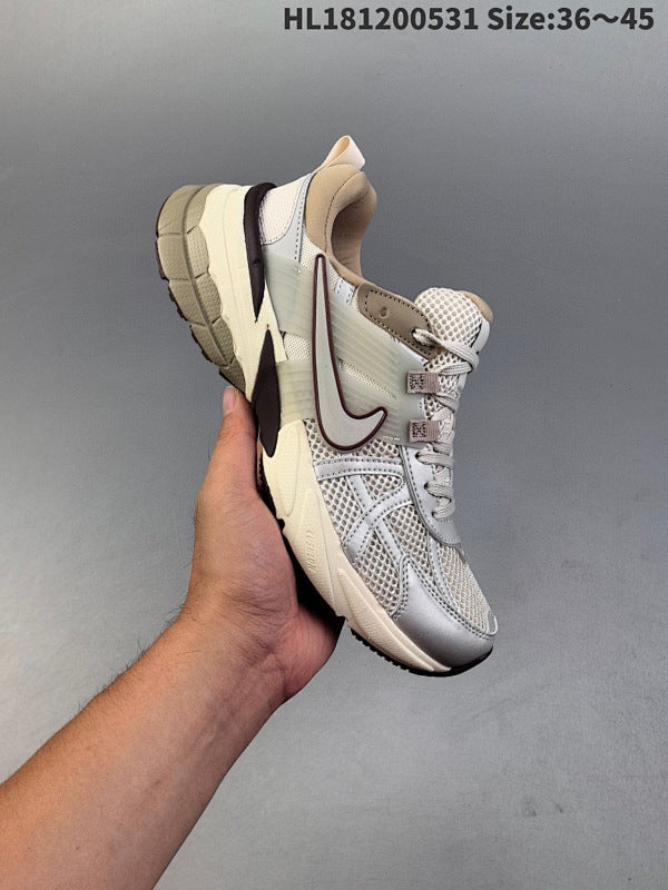 V2K RUN Retro Running Shoe