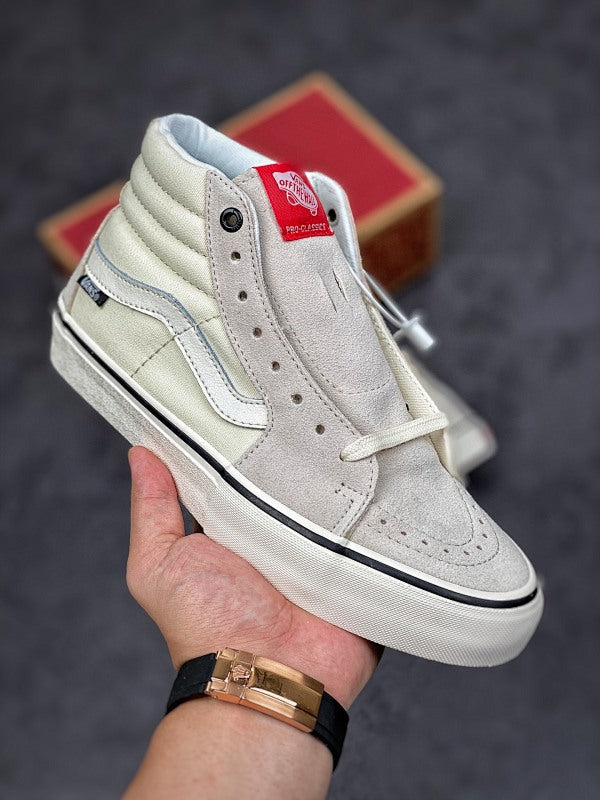 Sk8-Hi PRO"Sail/Black" Série High Casual Chaussure Skateboard “ ”