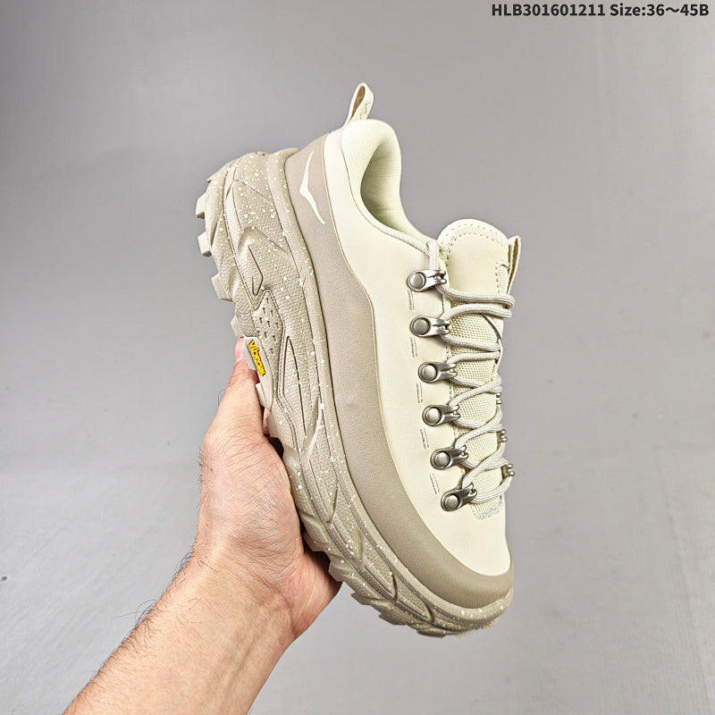 HOKA ONE ONE Tor Summit Casual Low Running Shoe: 1147952