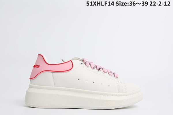 Alexander McQueen/ ‬