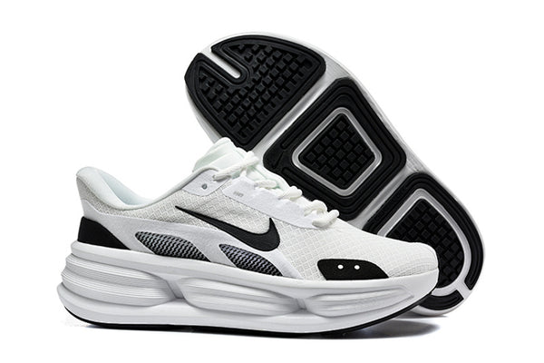 Comfort Ride EasyOn Access Comfort Running Shoe: IF4997-300 999-1 EUR