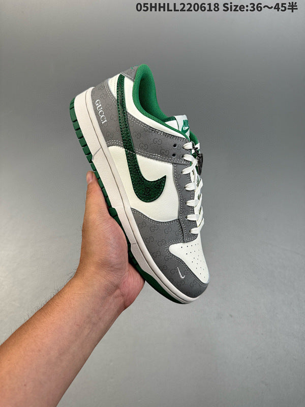 x Dunk SB Low x SF1588-134 EUR