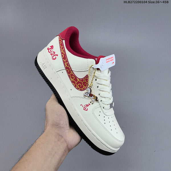 AIR FORCE 1‘07 LV8 MZ9588-820