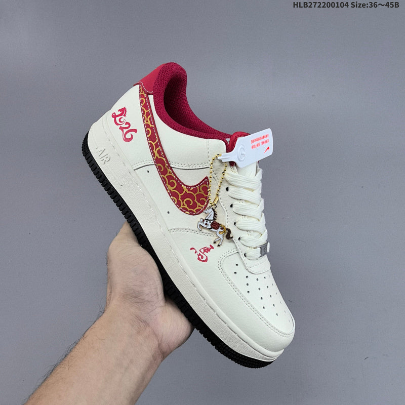 AIR FORCE 1‘07 LV8 MZ9588-820
