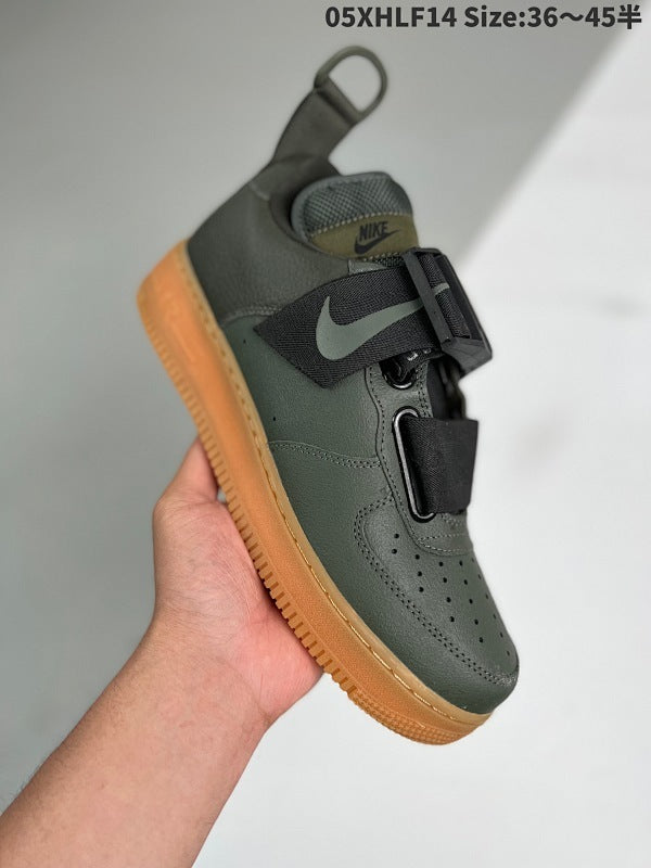 AIR FORCE 1 UTILITY QS "Volt" Low Casual AO1531-101