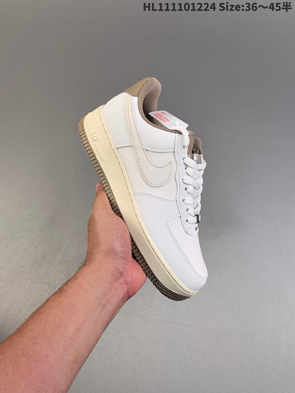 Air Force 1 '07 LX Low Versatile Casual Sport Skateboard Shoe