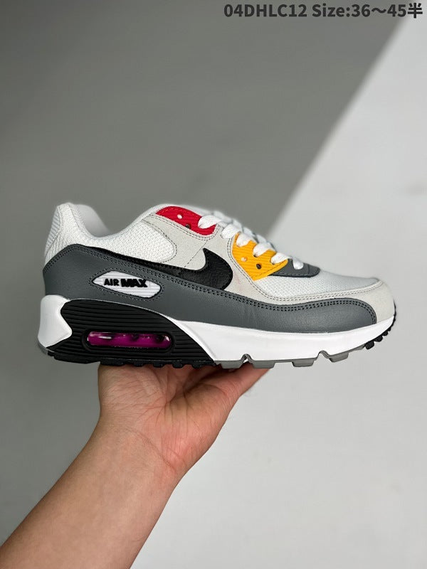 Air Max 90 Classique Rétro ‮ ‬ ‮ ‬ DM8151-100