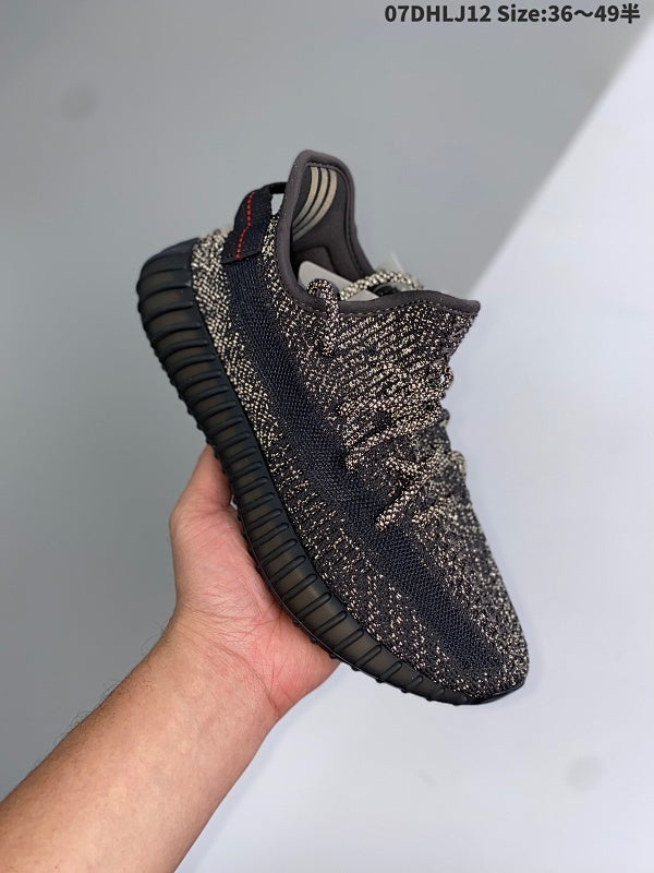 yeezy 350 V2