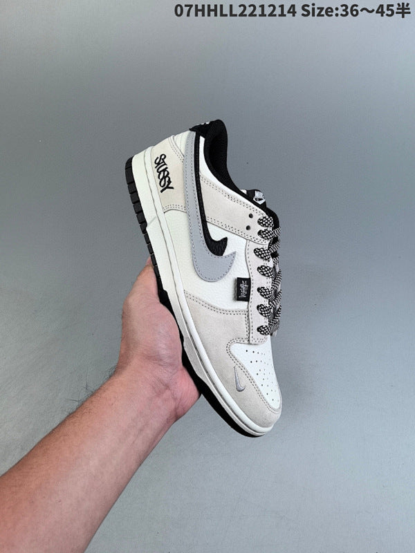 REAL LEATHER WITH HALF SIZE Stussy x Dunk SB Low