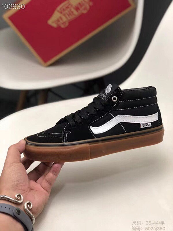 SK8-Mid Black/White