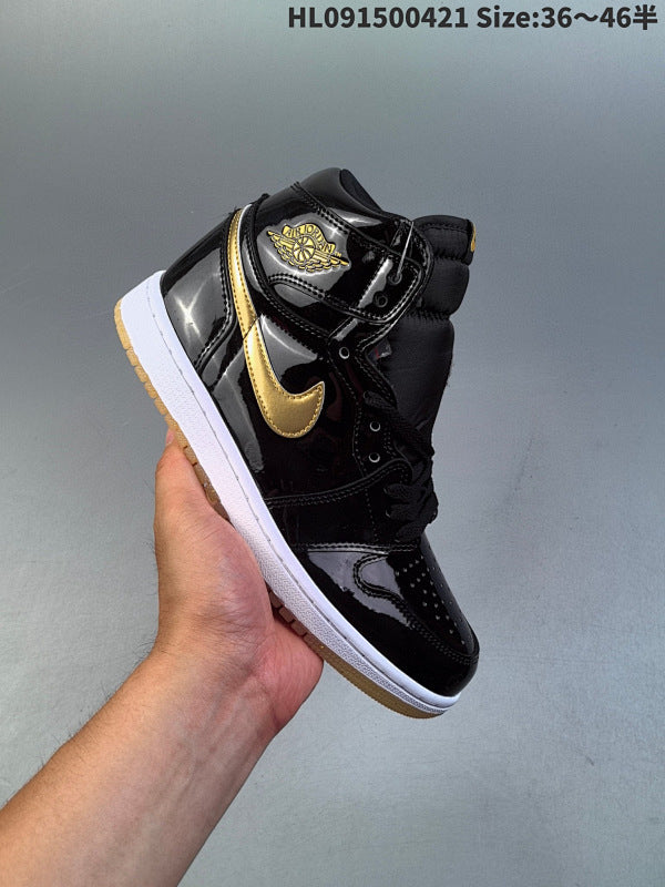 Air Jordan 1 High OG "Metallic Gold" High