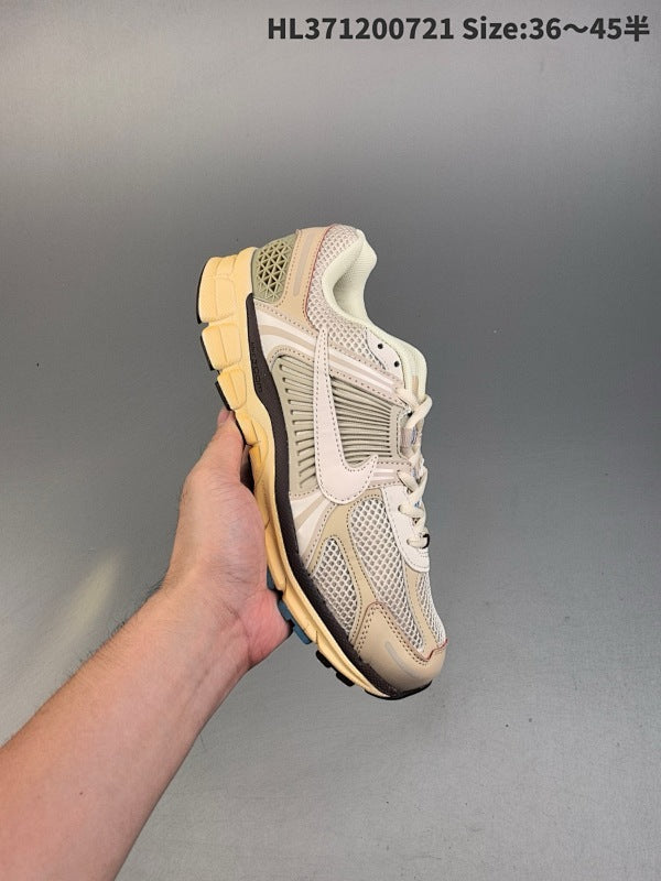 Zoom Vomero 5 Retro Casual Sport: HF0731-007