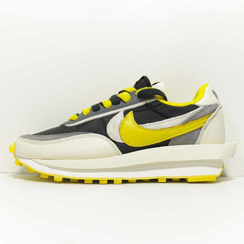 Sacai DJ4877-001