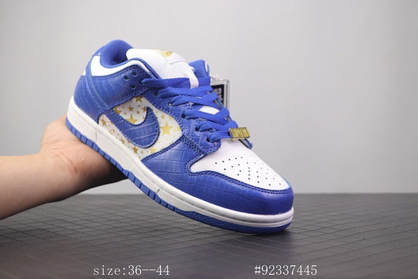 “ ”Supreme x SB Dunk Low “Hyper Royal” + +zoom + ID 92337445