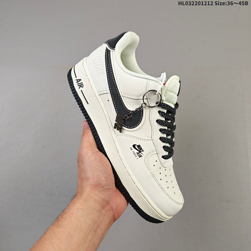 AIR FORCE 1‘07 LV8 Low :DD1982-327
