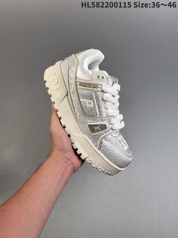 “ ” Trainer