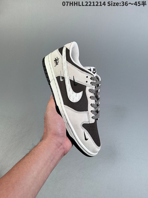 REAL LEATHER WITH HALF SIZE Stussy x Dunk SB Low
