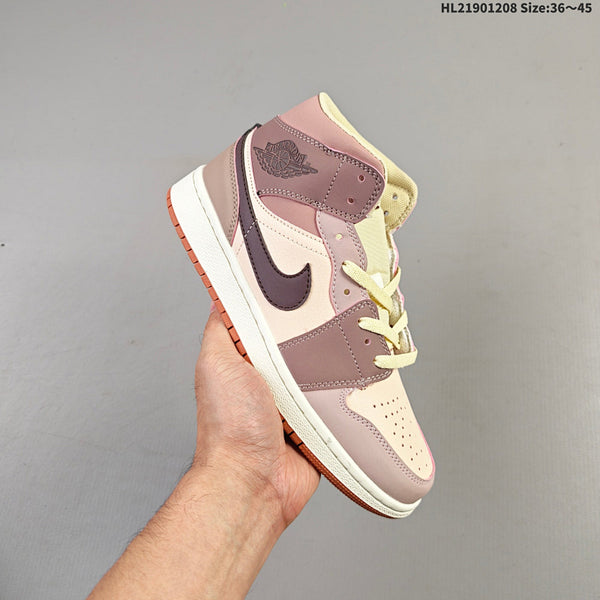 Air Jordan 1 Retro Mid AJ1 Mid Classique Rétro Casual Sport Chaussure Basketball :DO7440-821
