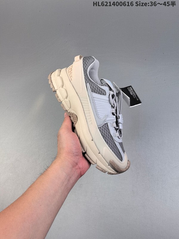 Zoom Vomero Roam Retro Casual Sport HJ4646-001