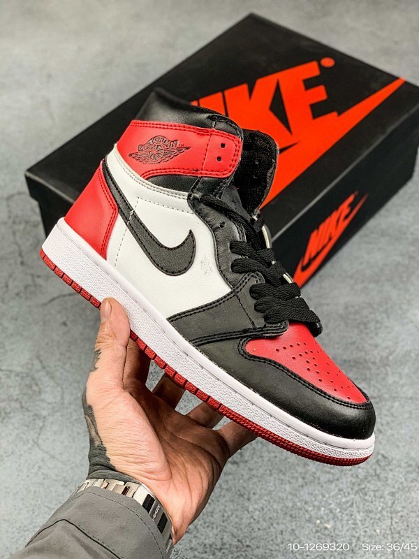 # /Air Jordan 1 Mid 1AJ1 High Series Casual Versatile Skateboard Shoe Air Sole