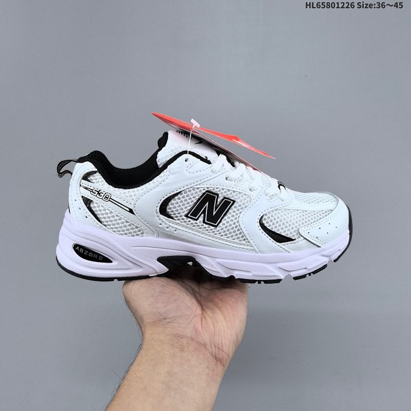 530 white & black