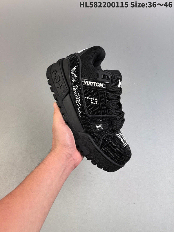 “ ” Trainer