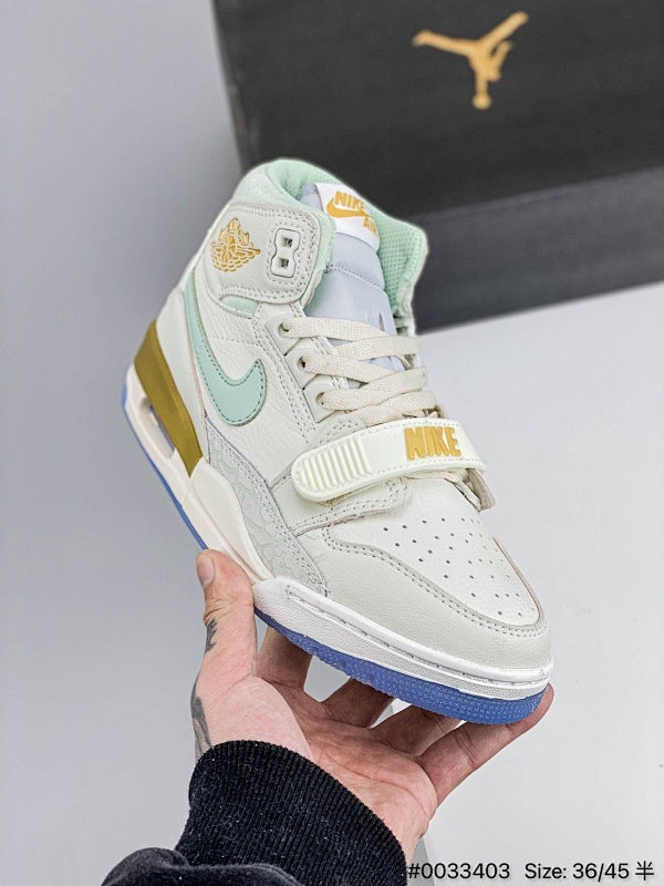 #Air Jordan Legacy 312 312 Air Jordan 3 Air Jordan 1 Air Trainer 2 Classique