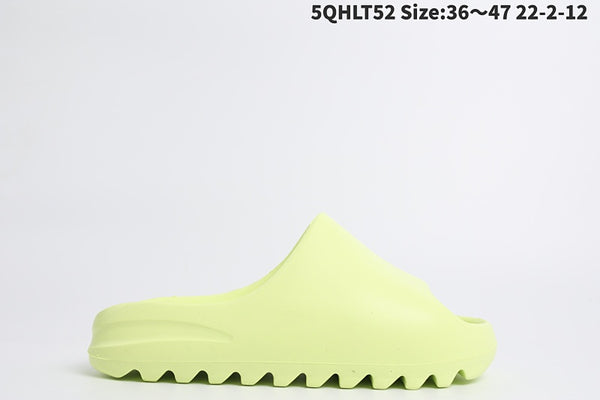 YEEZY SLIDE EVA