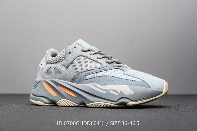 BASF Boost Yeezy 700 Boost v2 Rétro