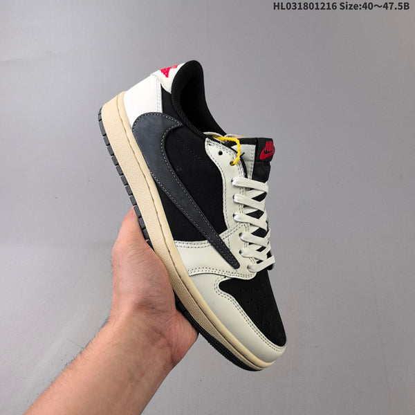 Travis Scott x Air Jordan 1 Low DZ4137-106