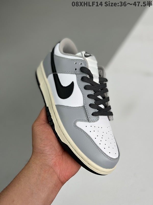 Dunk Low "Light Smoke Grey" SB Low