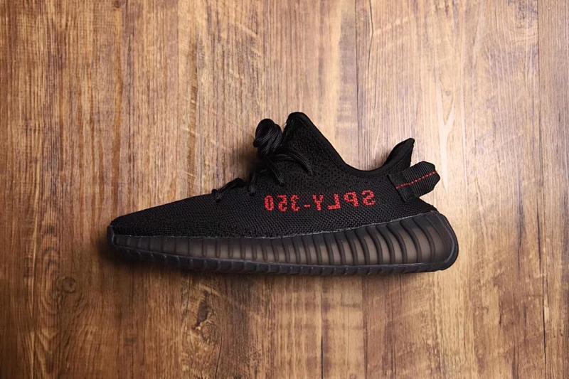 Yeezy Boost 350V2 Polyvalent Sport Casual 111
