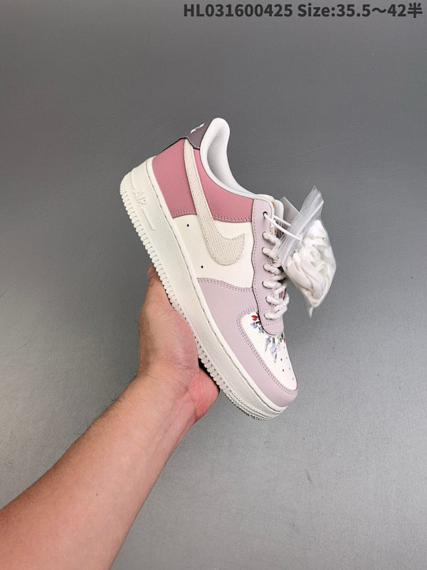 Air Force 1’07 LX Low Polyvalent Casual Sport Chaussure Skateboard IB8874-111